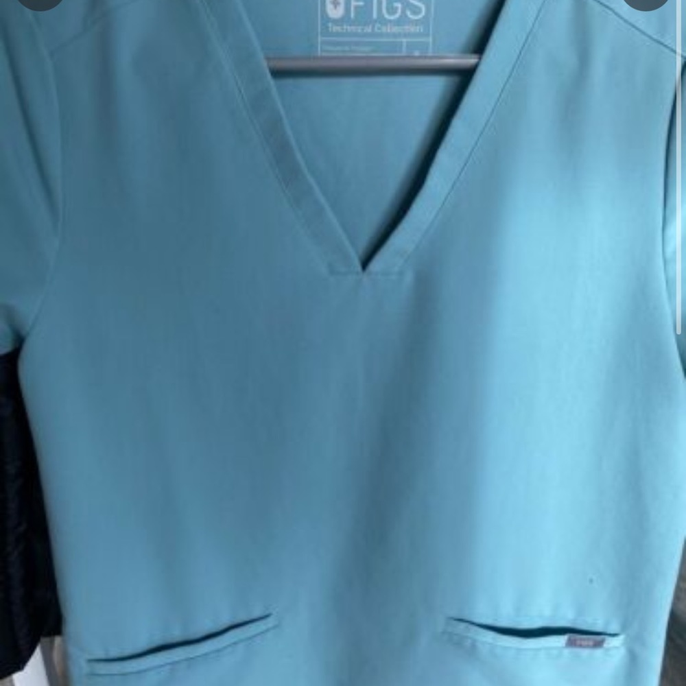 Figs Limited edition Sea Glass Yoga Active Stretch Leggings and Casma Top Small